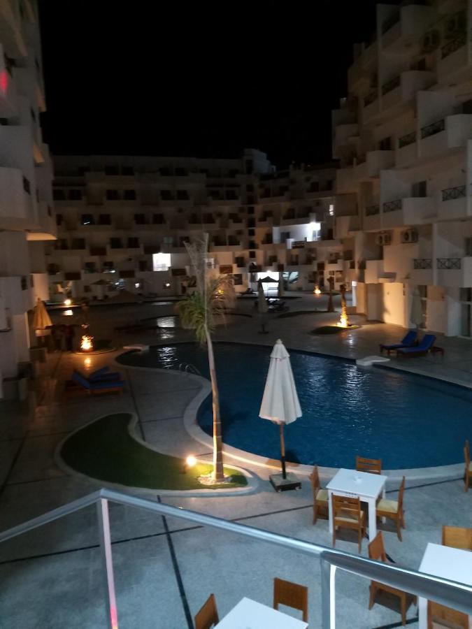 Apartment Dolcezza Near The Sea Redsealine Hurghada Ngoại thất bức ảnh